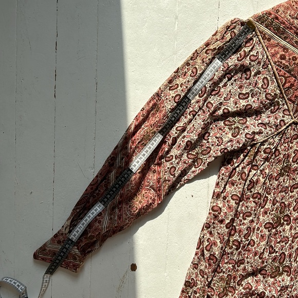 Vintage Paisley Tunic - Picture 9 of 10